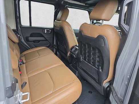 Used 2022 Jeep Wrangler Unlimited Rubicon 4xe w/ Cold Weather Group image 11