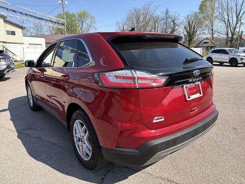 Used 2024 Ford Edge SEL AWD/4WD image 6