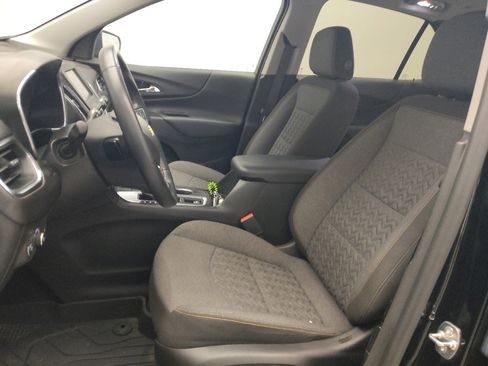 Used 2024 Chevrolet Equinox LT w/ LPO, Floor Liner Package image 17