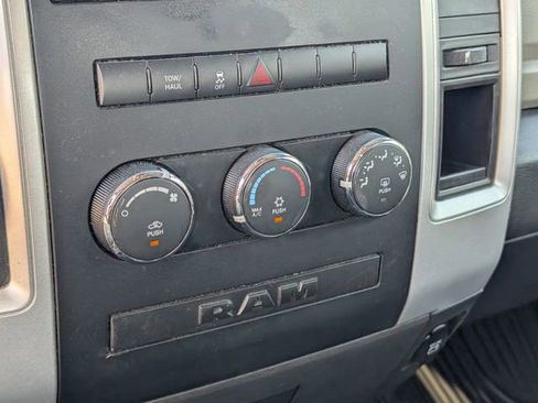Used 2011 RAM 1500 Classic SLT AWD/4WD image 26