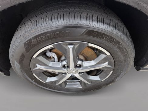 Used 2025 Honda HR-V EX-L image 9