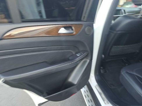 Used 2015 Mercedes-Benz ML 350 2WD image 10