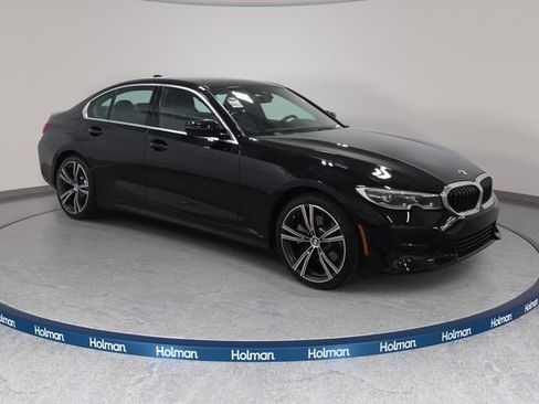 Used 2021 BMW 330i xDrive Sedan w/ Premium Package AWD/4WD image 4