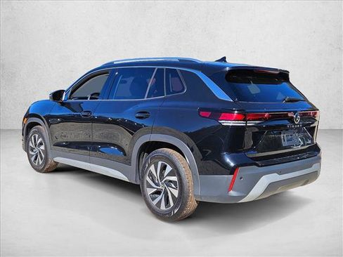 New 2025 Volkswagen Tiguan S image 9