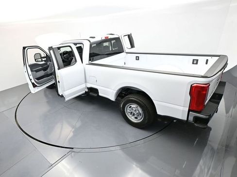 New 2026 Ford F350 XL w/ XL Chrome Package RWD image 38