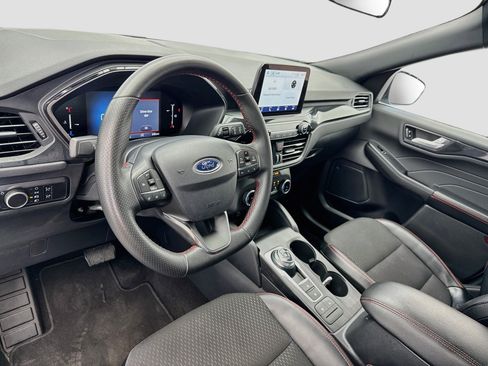 Used 2025 Ford Escape ST-Line FWD image 7