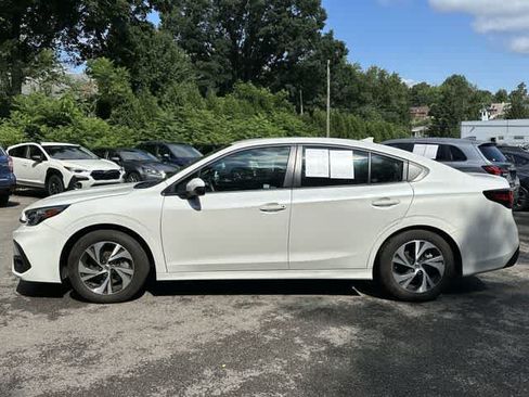 Used 2024 Subaru Legacy Premium AWD/4WD image 2