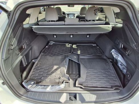 Used 2025 Subaru Outback Premium w/ Popular Package #1A image 12