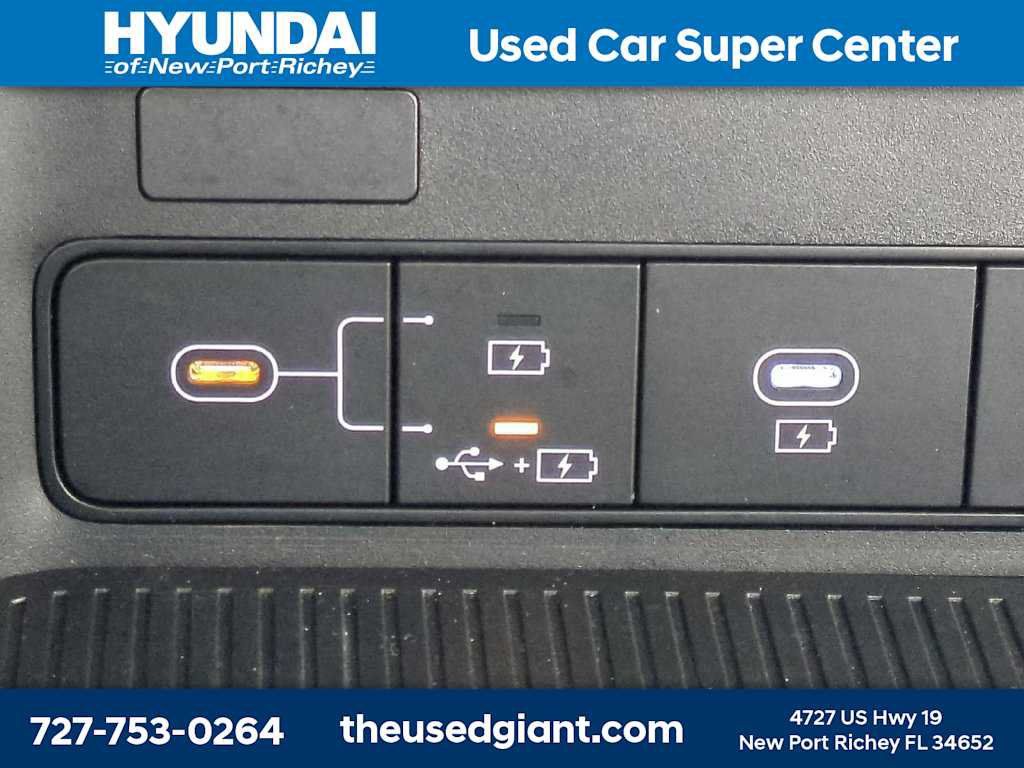Certified 2024 Hyundai Kona SEL FWD image 23