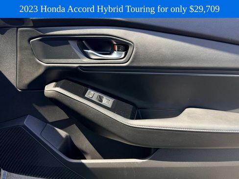 Used 2023 Honda Accord Touring image 10