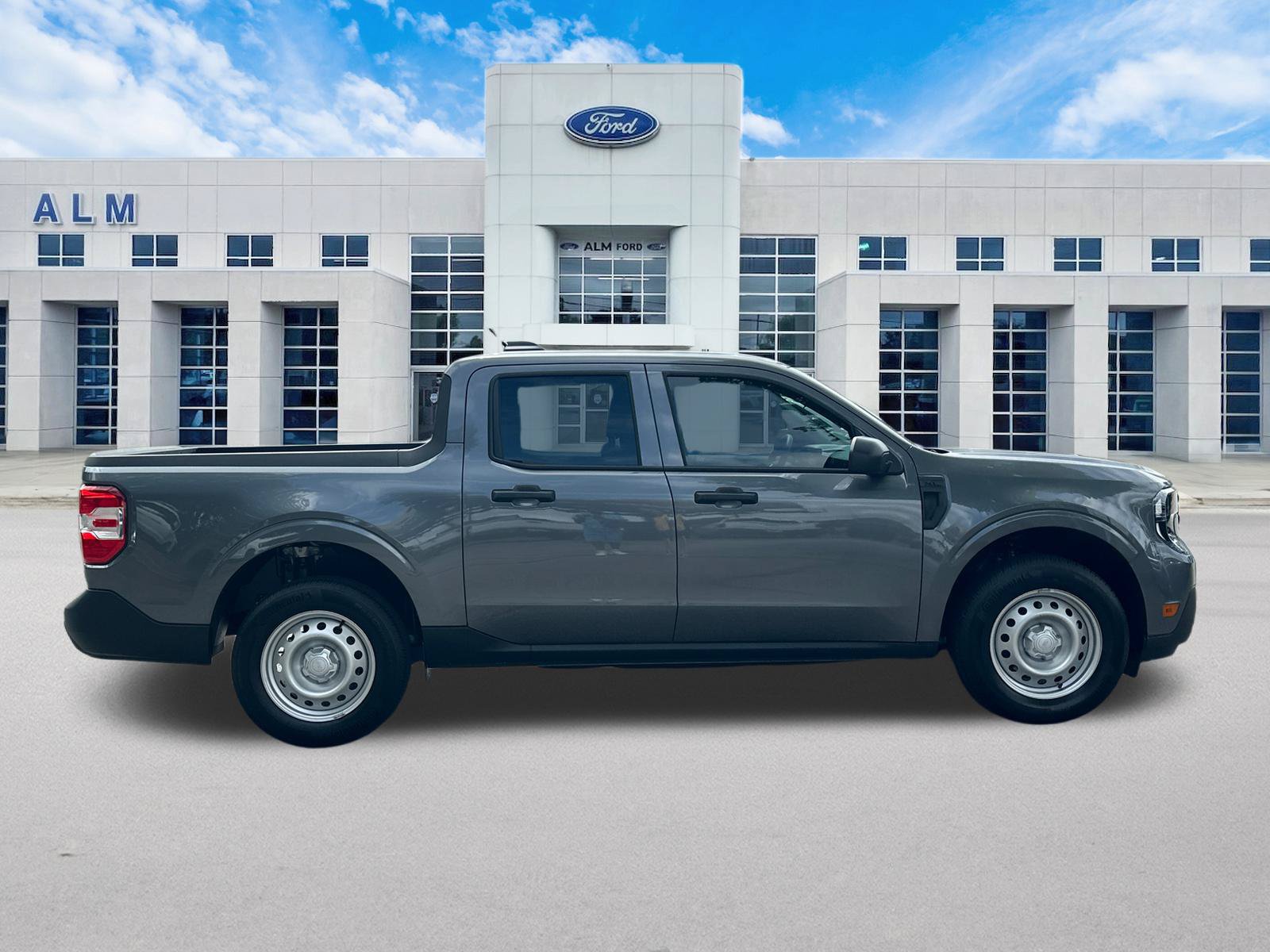 New 2026 Ford Maverick XL FWD image 5