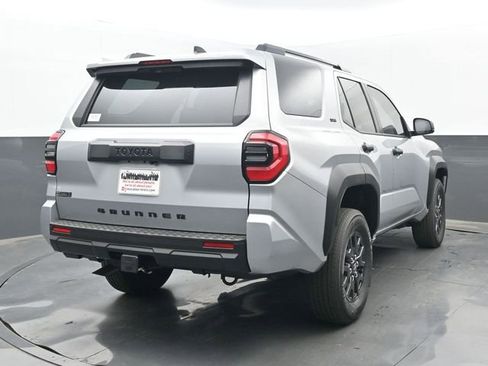 New 2026 Toyota 4Runner SR5 RWD image 19