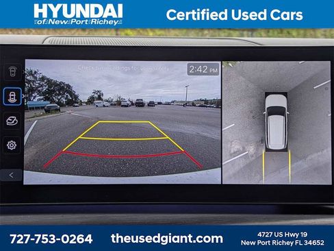Used 2025 Hyundai Santa Fe Limited image 30