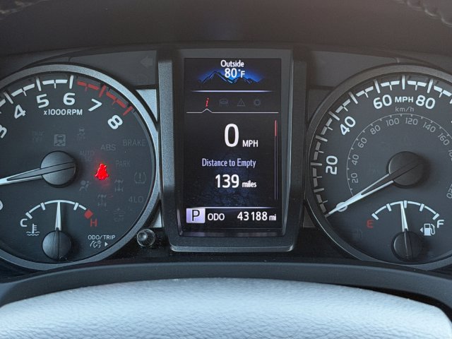 Certified 2023 Toyota Tacoma TRD Off-Road AWD/4WD image 29