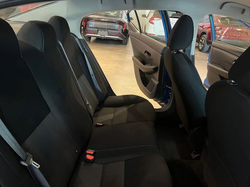 Used 2025 Nissan Sentra SV image 37