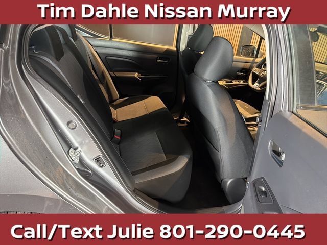 Used 2024 Nissan Versa SV FWD image 10