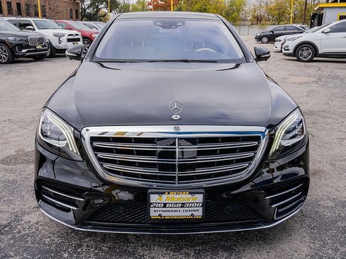 Used 2018 Mercedes-Benz S 450 Sedan w/ AMG Line Exterior image 2