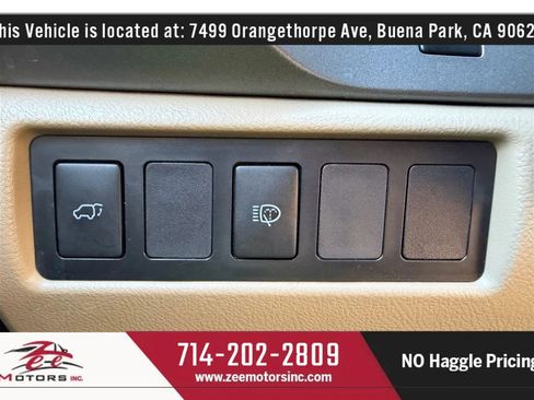 Used 2011 Toyota Sequoia Limited image 27