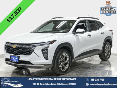 Used 2025 Chevrolet Trax LT w/ Driver Confidence Package