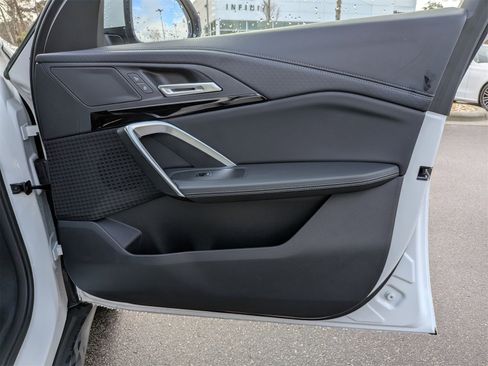 Used 2025 BMW X2 xDrive28i image 34