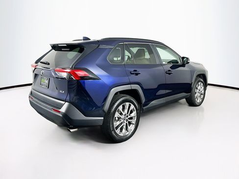 Used 2025 Toyota RAV4 XLE Premium image 9