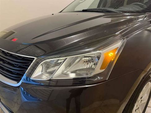 Used 2016 Chevrolet Traverse LS image 40