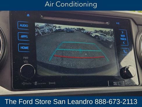 Used 2016 Toyota Tacoma TRD Sport w/ Towing Package RWD image 17