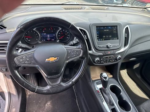 Used 2019 Chevrolet Equinox LT AWD/4WD image 7