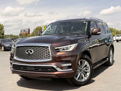 Used 2019 INFINITI QX80 Luxe w/ Proassist Package AWD/4WD image 4