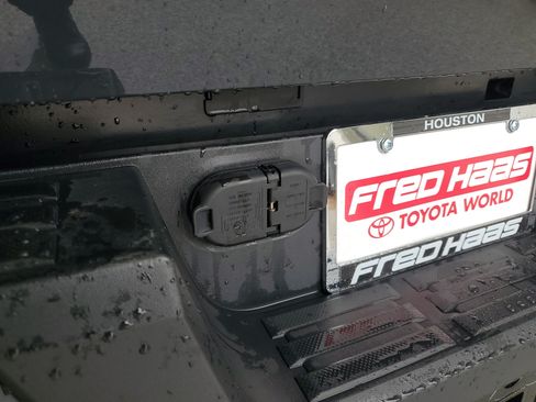 Used 2025 Toyota Tacoma SR RWD image 9