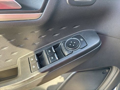 Used 2020 Ford Escape SEL image 25