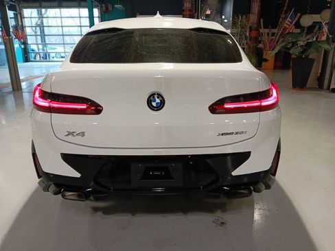 Used 2025 BMW X4 xDrive30i w/ M Sport Package image 7