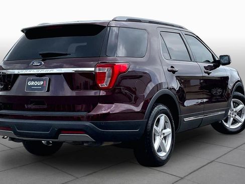 Used 2019 Ford Explorer XLT w/ Equipment Group 201A FWD image 13