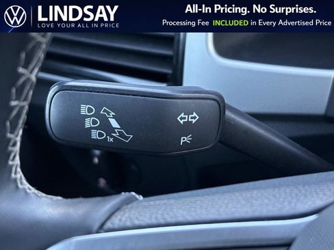 Used 2022 Volkswagen Atlas Cross Sport SE w/ Black Wheel Package image 23