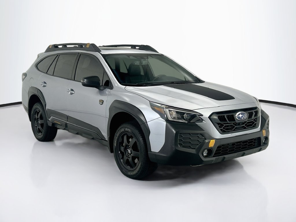 Used 2024 Subaru Outback Wilderness AWD/4WD image 3