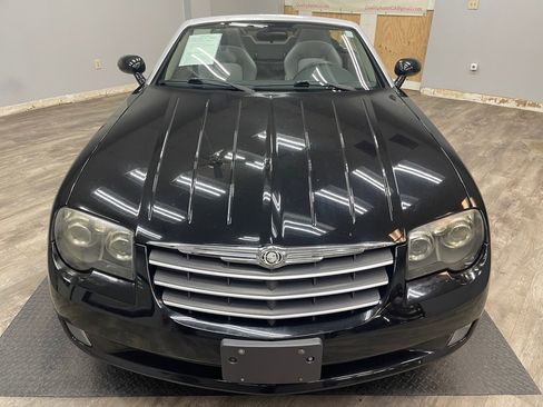 Used 2005 Chrysler Crossfire Limited image 3