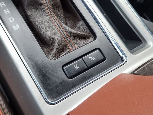 Used 2018 Ford F150 King Ranch w/ Equipment Group 601A Luxury image 23