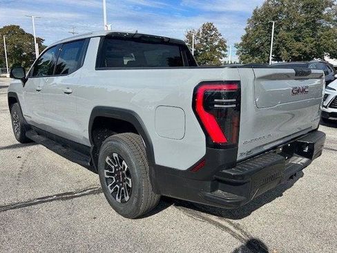 New 2026 GMC Sierra EV Elevation image 4