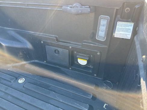 Used 2020 Toyota Tacoma TRD Off-Road w/ Technology Package image 14