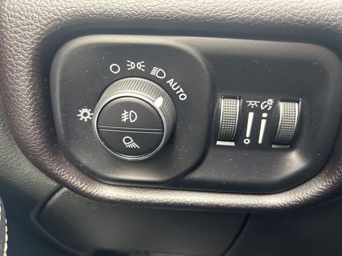 Used 2023 RAM 2500 Laramie image 20