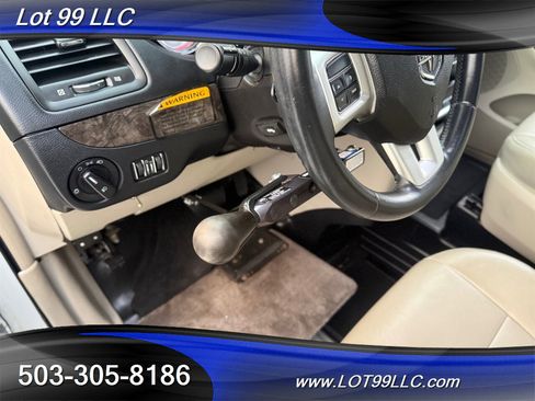 Used 2011 Dodge Grand Caravan Crew image 57