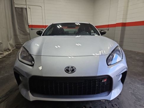 New 2026 Toyota GR86 Premium image 2