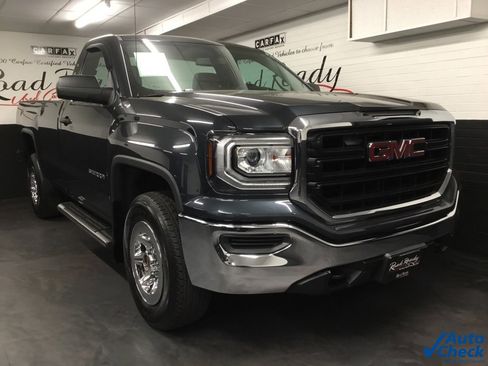 Used 2017 GMC Sierra 1500 4x4 Regular Cab w/ Sierra Convenience Package image 3