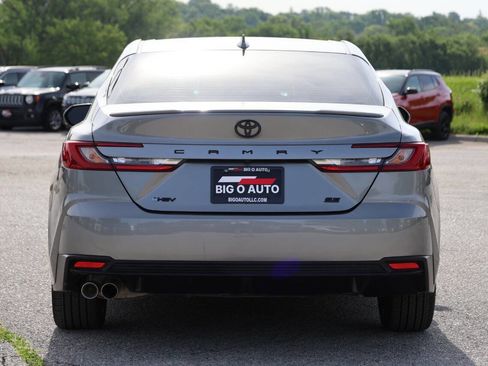 Used 2026 Toyota Camry SE FWD image 10