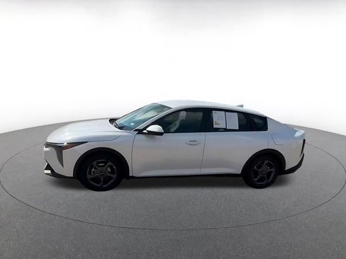 Used 2025 Kia K4 FWD image 7