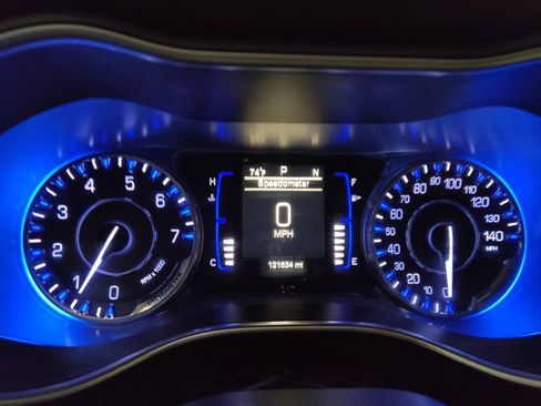 Used 2017 Chrysler 200 LX w/ Touring Convenience Group image 23