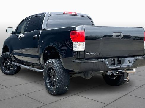 Used 2011 Toyota Tundra 2WD CrewMax w/ Tow Pkg image 11