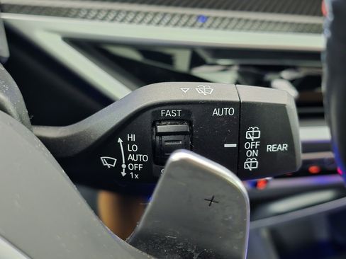 Used 2024 BMW X5 M60i image 29