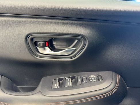 Used 2024 Honda HR-V Sport image 34