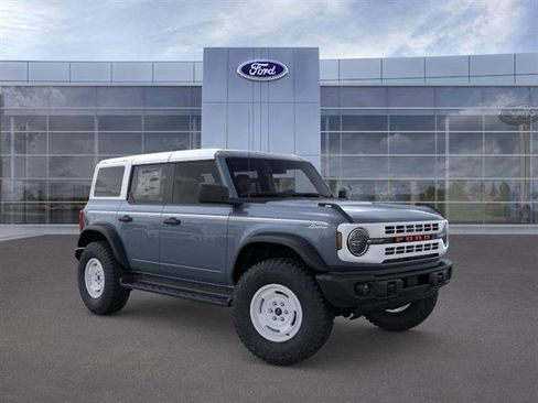 New 2025 Ford Bronco Heritage Edition image 10